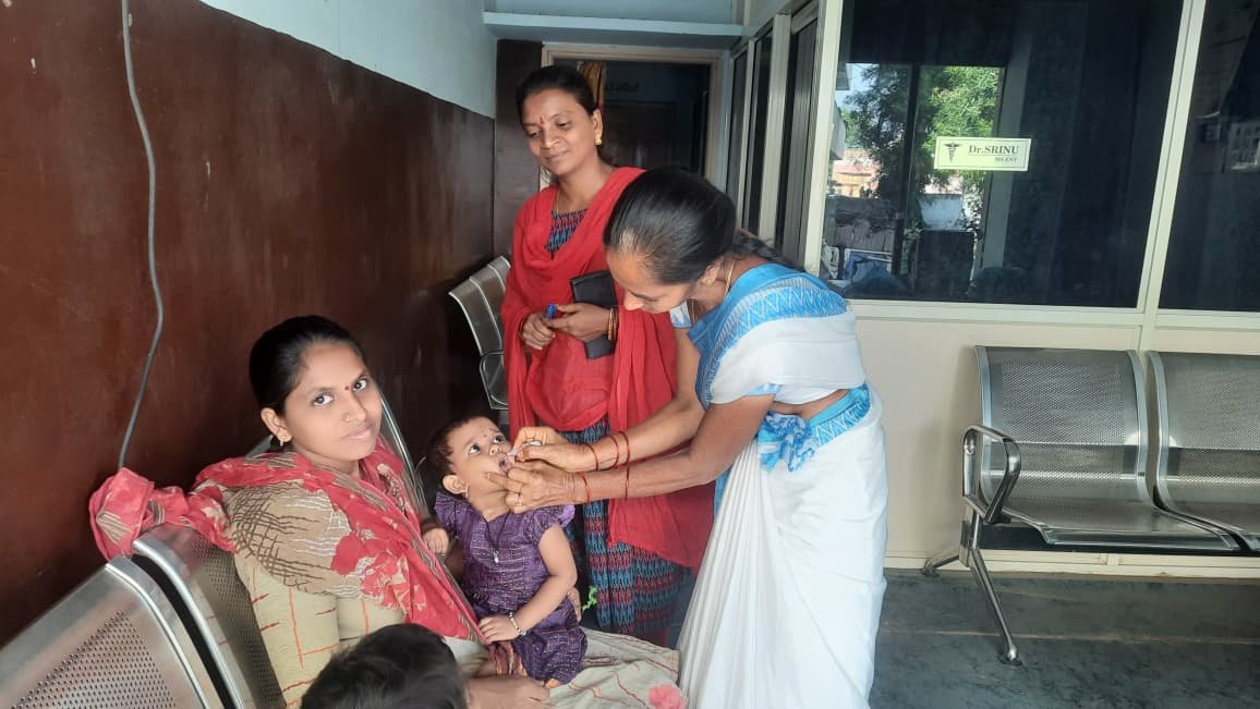 19వ వార్డులో విజయవంతమైన పోలియో చుక్కల కార్యక్రమం